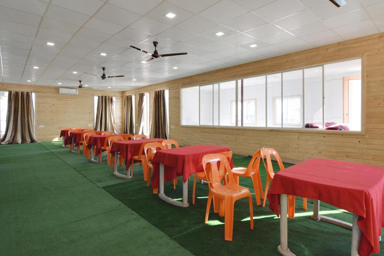 Oyo Midway Park Resort Atgaon Extérieur photo