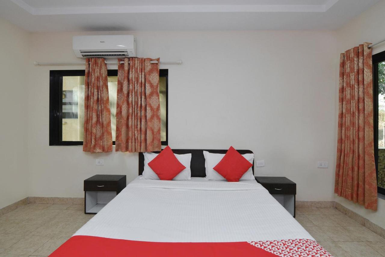 Oyo Midway Park Resort Atgaon Extérieur photo
